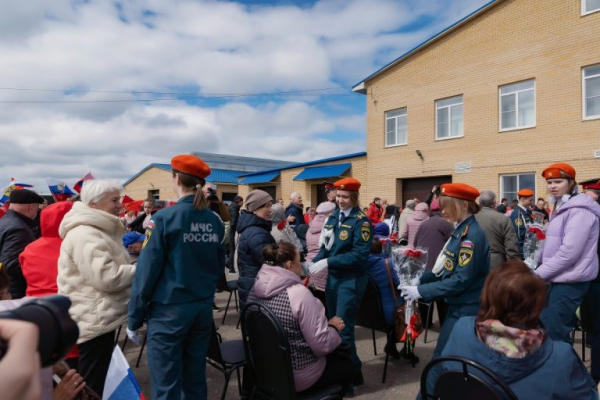 Торжественно, с оркестром и подарками: ЗАО «Калининское» поздравило ветеранов с Днём Победы Торжественно, с оркестром и подарками: ЗАО «Калининское» поздравило ветеранов с Днём Победы