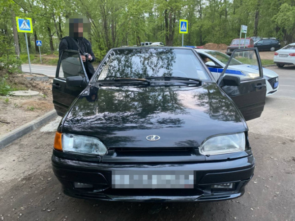 В Твери с 6 по 12 мая за тонировку оштрафовали 48 водителей В Твери с 6 по 12 мая за тонировку оштрафовали 48 водителей