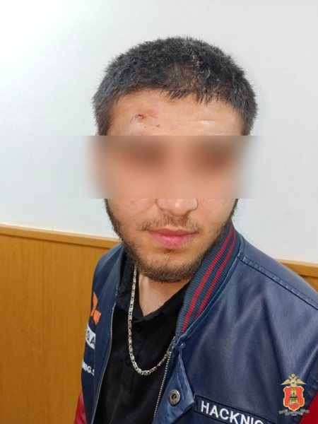 В Твери задержали двух наркокурьеров с партией метадона