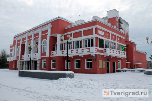 «Всё для фронта»: 82 года назад для поддержки духа народа открылся Кимрский театр «Всё для фронта»: 82 года назад для поддержки духа народа открылся Кимрский театр
