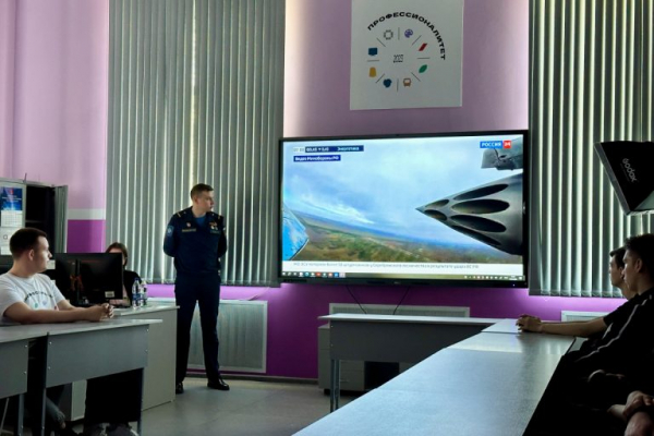 В Твери студентам рассказали о роли западных стран в конфликте с Украиной В Твери студентам рассказали о роли западных стран в конфликте с Украиной