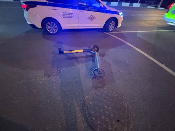 В Твери водитель электросамоката после аварии попал в реанимацию В Твери водитель электросамоката после аварии попал в реанимацию