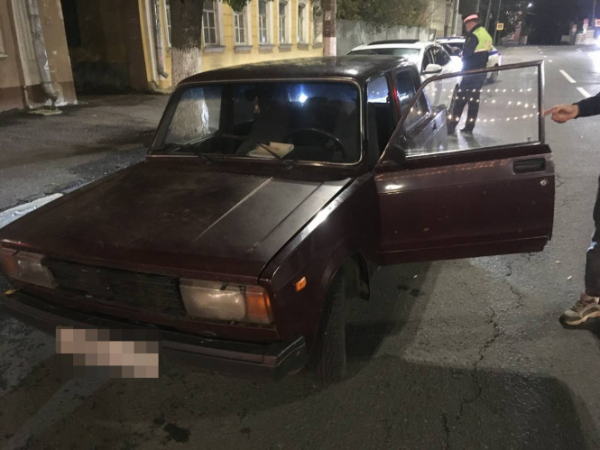 В Твери 127 автомобилистов оштрафовали за тонировку В Твери 127 автомобилистов оштрафовали за тонировку