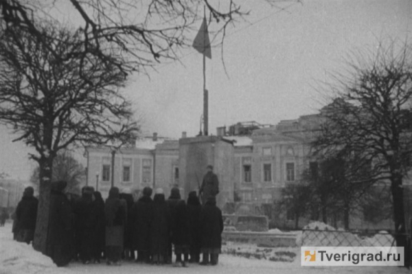 В Твери краевед Павел Иванов проведёт лекцию про город во время войны В Твери краевед Павел Иванов проведёт лекцию про город во время войны