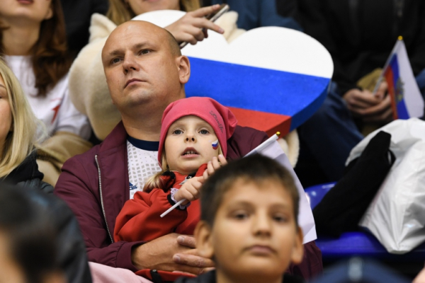 В Твери проходит благотворительный матч с участием звезд российского хоккея в поддержку бойцов СВО В Твери проходит благотворительный матч с участием звезд российского хоккея в поддержку бойцов СВО