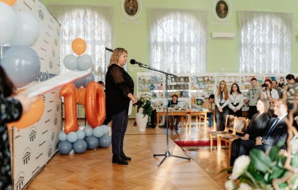 В Твери проходит книжный фестиваль "Тверской переплёт" В Твери проходит книжный фестиваль "Тверской переплёт"