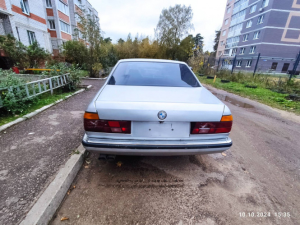 В Твери администрация нашла бесхозные автомобили BMW и "Ока" В Твери администрация нашла бесхозные автомобили BMW и "Ока"
