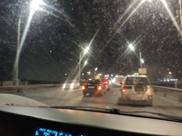 В Твери авария на мосту в час-пик собрала глухую пробку в центре города В Твери авария на мосту в час-пик собрала глухую пробку в центре города