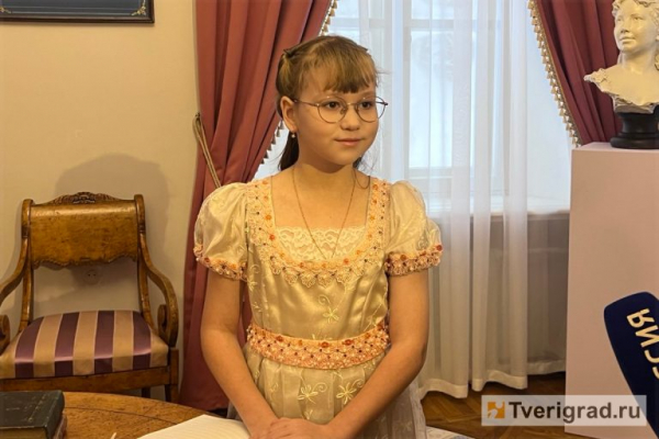 Праздник в юбилей: Игорь Руденя и Татьяна Голикова посетили отреставрированный Музей Пушкина в Берново Праздник в юбилей: Игорь Руденя и Татьяна Голикова посетили отреставрированный Музей Пушкина в Берново