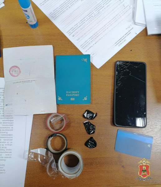 В Твери задержали наркозакладчика из сопредельной республики В Твери задержали наркозакладчика из сопредельной республики