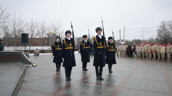 В Твери отмечают 82-ю годовщину победы в Сталинградской битве В Твери отмечают 82-ю годовщину победы в Сталинградской битве