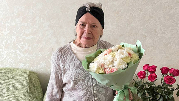 В Твери труженица тыла Анна Козырева отметила 100-летний юбилей В Твери труженица тыла Анна Козырева отметила 100-летний юбилей