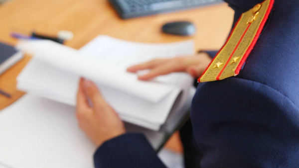 Житель Твери пообещал "облегчить" приятелю судебное наказание за 400 тысяч рублей Житель Твери пообещал "облегчить" приятелю судебное наказание за 400 тысяч рублей