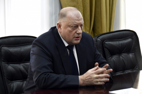 Сергей Голубев провел встречу с Волжским межрегиональным прокурором Александром Илюшиным Сергей Голубев провел встречу с Волжским межрегиональным прокурором Александром Илюшиным