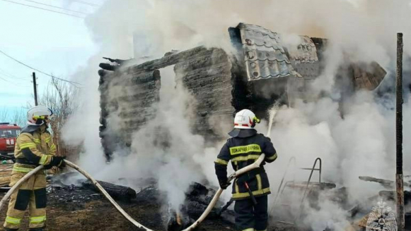 В Удомельском округе сгорел жилой дом В Удомельском округе сгорел жилой дом