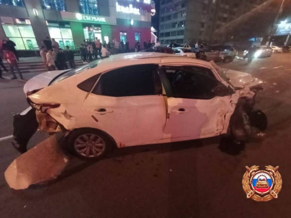 В аварии в "Южном" в Твери пострадали четыре человека