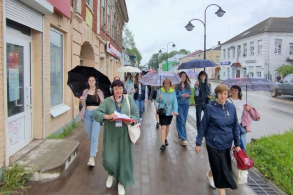 В Торопце прошла первая иммерсивная экскурсия, посвящённая патриарху Тихону В Торопце прошла первая иммерсивная экскурсия, посвящённая патриарху Тихону
