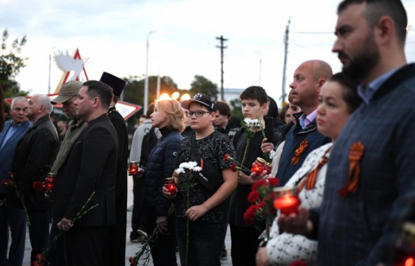 В День памяти и скорби в Тверской области зажгли "Свечу Памяти" В День памяти и скорби в Тверской области зажгли "Свечу Памяти"