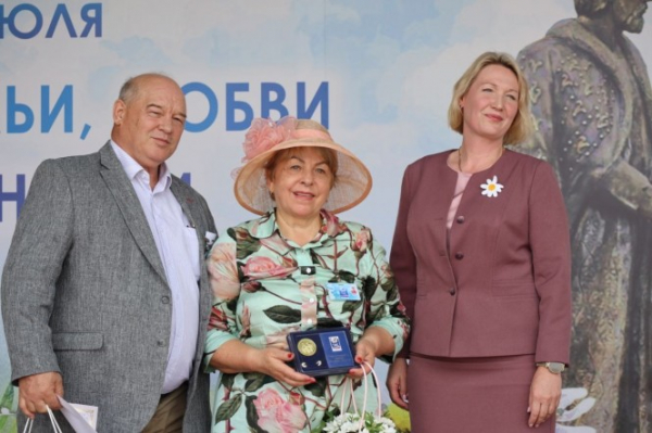 В Тверской области супруги, состоящие в браке более 25 лет, могут получить медаль В Тверской области супруги, состоящие в браке более 25 лет, могут получить медаль