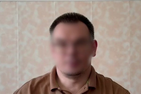 В Твери полиция задержала мужчину, создавшего «колл-центр» для мошенников В Твери полиция задержала мужчину, создавшего «колл-центр» для мошенников