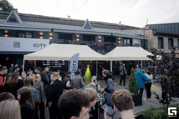 Компания ICITY отметила трёхлетие в Гастрономическом дворе: видеорепортаж