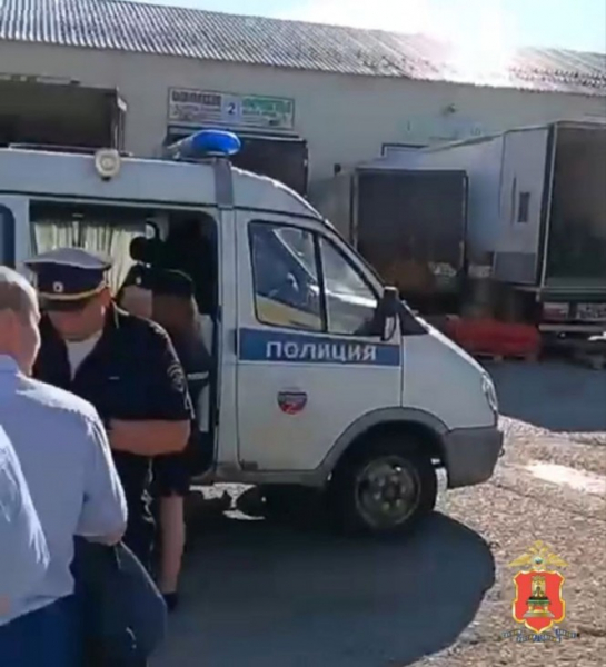 Тверские полицейские задержали зачинщиков драки на базе "Меркурий" Тверские полицейские задержали зачинщиков драки на базе "Меркурий"