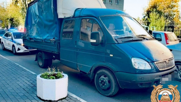 В Твери остановили "ГАЗель" с пьяным угонщиком за рулём В Твери остановили "ГАЗель" с пьяным угонщиком за рулём