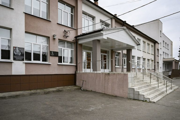 Глава Тверской области Виталий Королев посетил региональный центр школьного образования «Завидово» Глава Тверской области Виталий Королев посетил региональный центр школьного образования «Завидово»