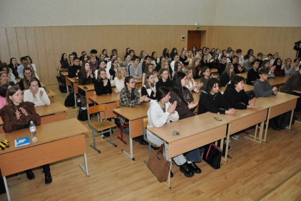 Более шести тысяч школьников и студентов Тверской области узнали правду о наркотиках Более шести тысяч школьников и студентов Тверской области узнали правду о наркотиках