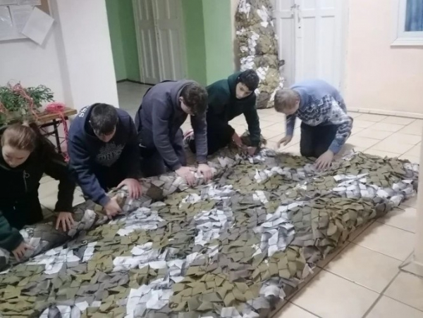 Ученики Нелидовской школы-интерната приготовили угощения бойцам СВО Ученики Нелидовской школы-интерната приготовили угощения бойцам СВО