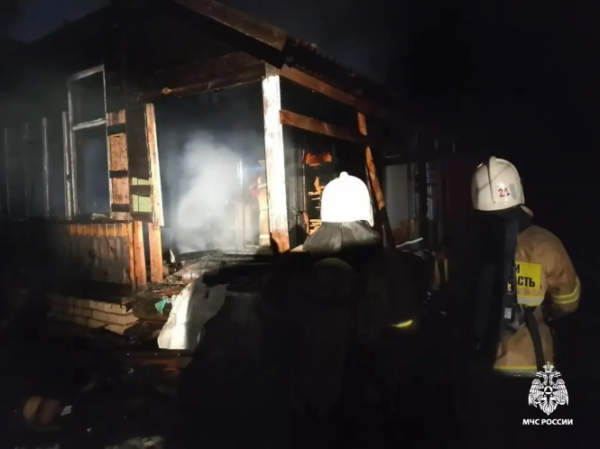 В Тверской области в сгоревшем ночью доме нашли труп В Тверской области в сгоревшем ночью доме нашли труп