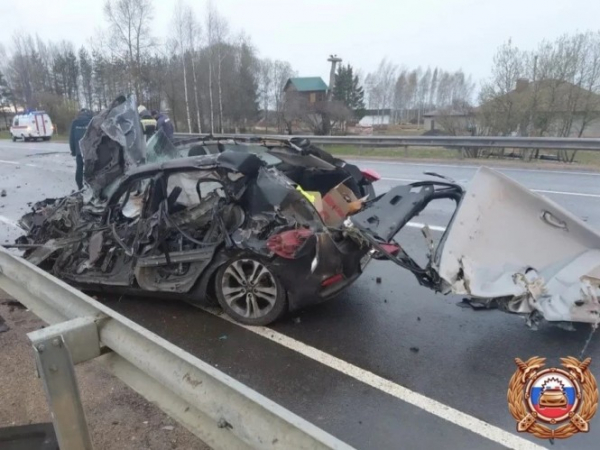 В трассе в Тверской области в ДТП на встречке погиб водитель В трассе в Тверской области в ДТП на встречке погиб водитель