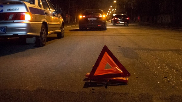 В Тверской области автомобиль в темноте насмерть сбил пешехода В Тверской области автомобиль в темноте насмерть сбил пешехода