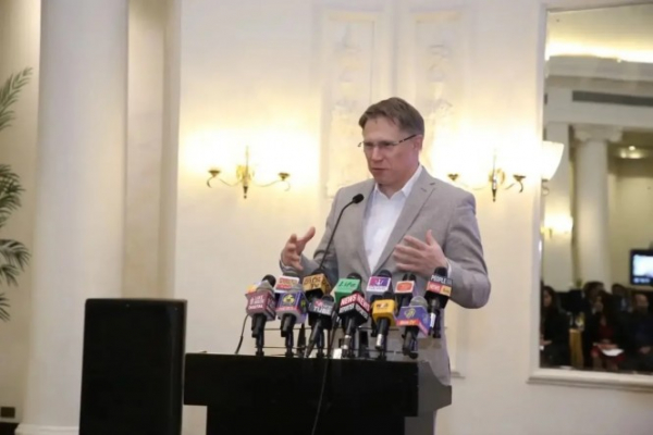 Ректор ТвГМУ Александр Сонис принял участие в официальном визите делегации Минздрава РФ в Шри‑Ланку Ректор ТвГМУ Александр Сонис принял участие в официальном визите делегации Минздрава РФ в Шри‑Ланку