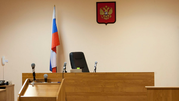 В Твери двое мужчин избили водителя, не пустившего их в полосу В Твери двое мужчин избили водителя, не пустившего их в полосу