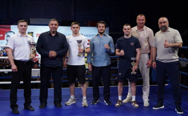 Два "золота" и "бронза": тверские боксеры стали чемпионами ЦФО
