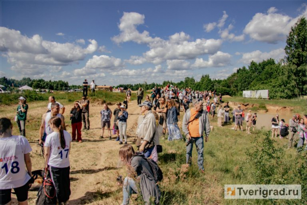 По колено в грязи, по уши в счастье: под Тверью прошёл первый «Мохнатый Замес» По колено в грязи, по уши в счастье: под Тверью прошёл первый «Мохнатый Замес»