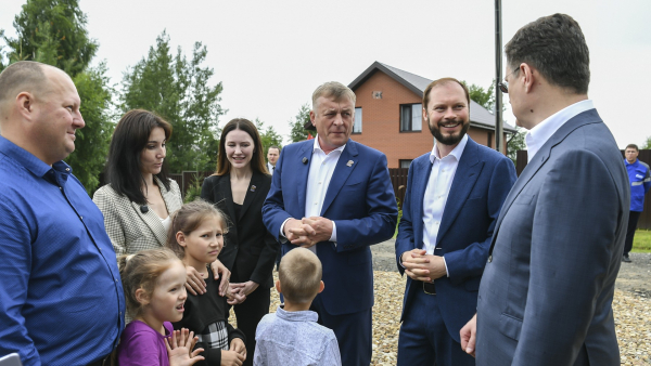 Прямой контакт: Виталий Королев развивает тверскую энергетику с поддержкой первых лиц государства Прямой контакт: Виталий Королев развивает тверскую энергетику с поддержкой первых лиц государства