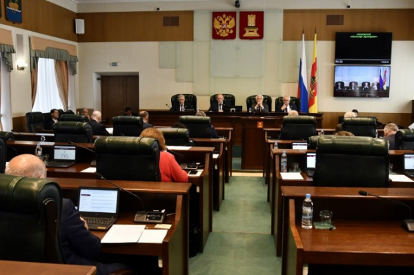 Осташкову присвоено почетное звание "Город воинской доблести"