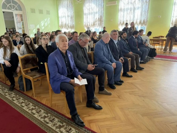 Владимир Васильев: Беречь языки народов России, укрепляя суверенитет страны, &ndash; важная задача и большая ответственность каждого