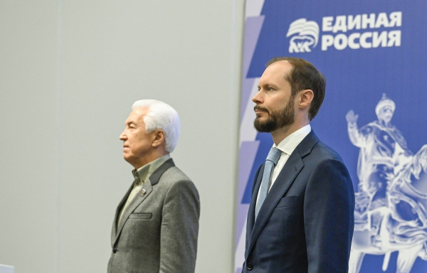 Виталий Королев: Программы "Единой России" на выборах - это конкретный план действий Виталий Королев: Программы "Единой России" на выборах - это конкретный план действий