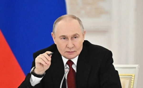 Владимир Путин поставил задачи по модернизации общественного транспорта в регионах